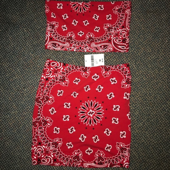 Forever 21 Skirts Red Bandana Crop Top Skirt Set Never Worn